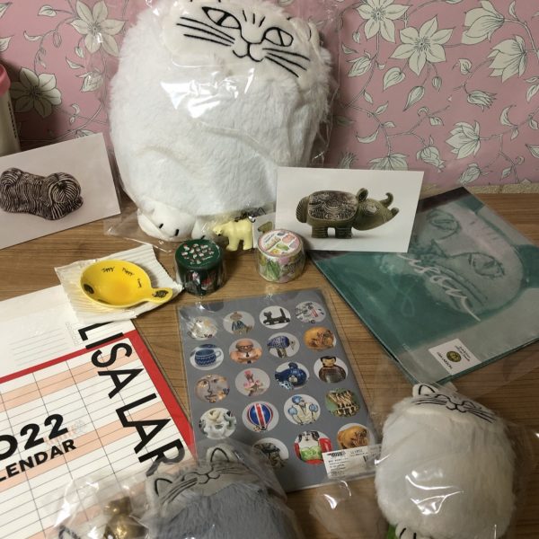 リサラーソン福袋にはいろんなグッズが入っていたよ