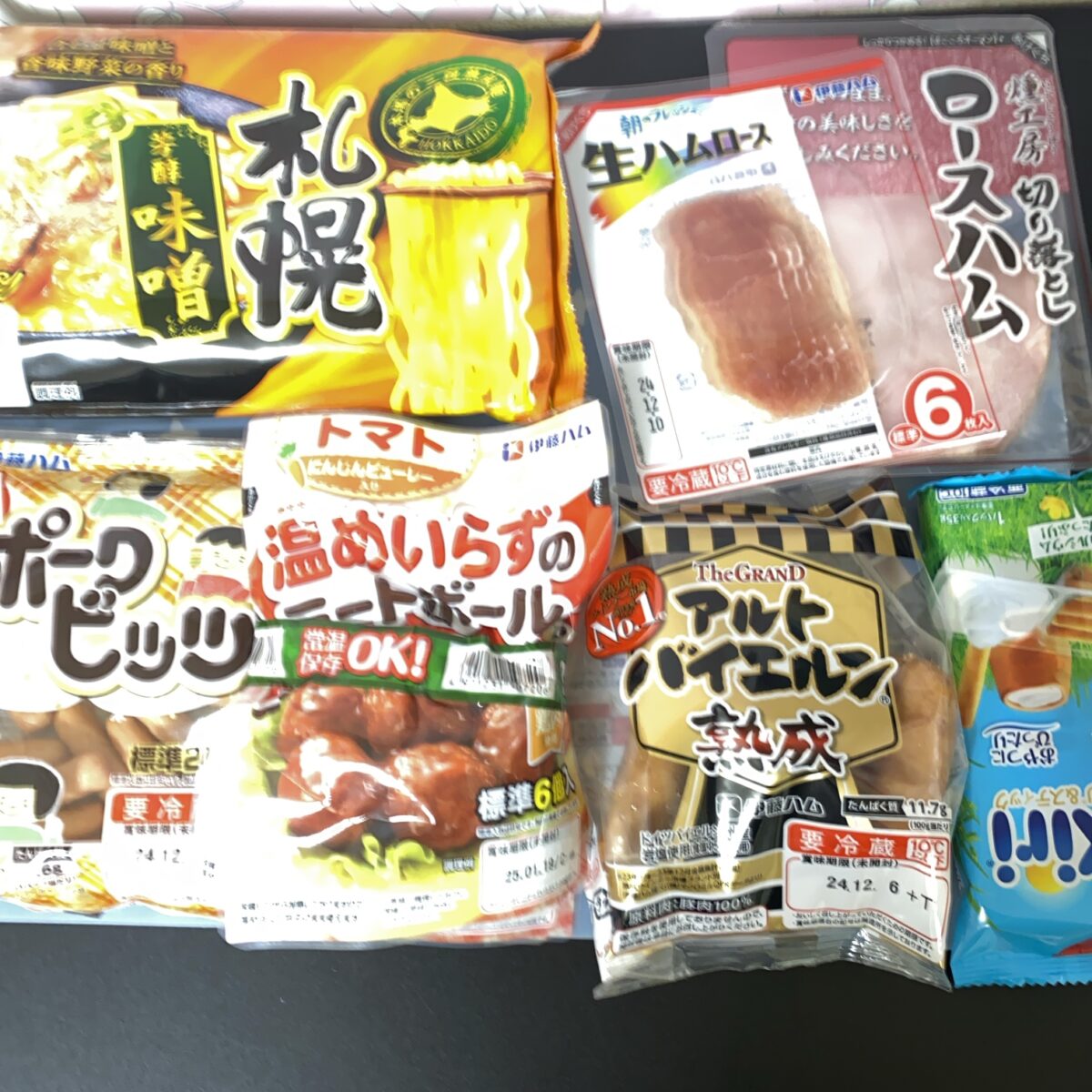 カワチ薬局で買った伊藤ハムの福袋