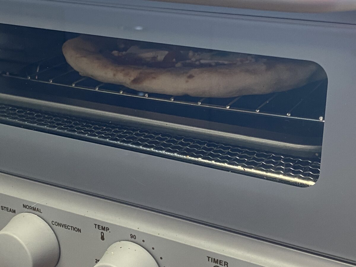 スタイルブレッドのピザを初めて食べた