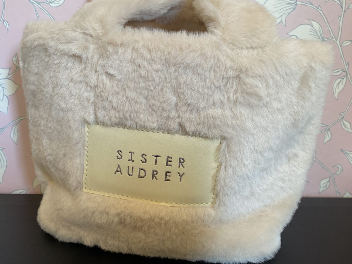 ファッション雑誌No.1 宝島社公式通販サイト『宝島チャンネル』のモフモフバッグ