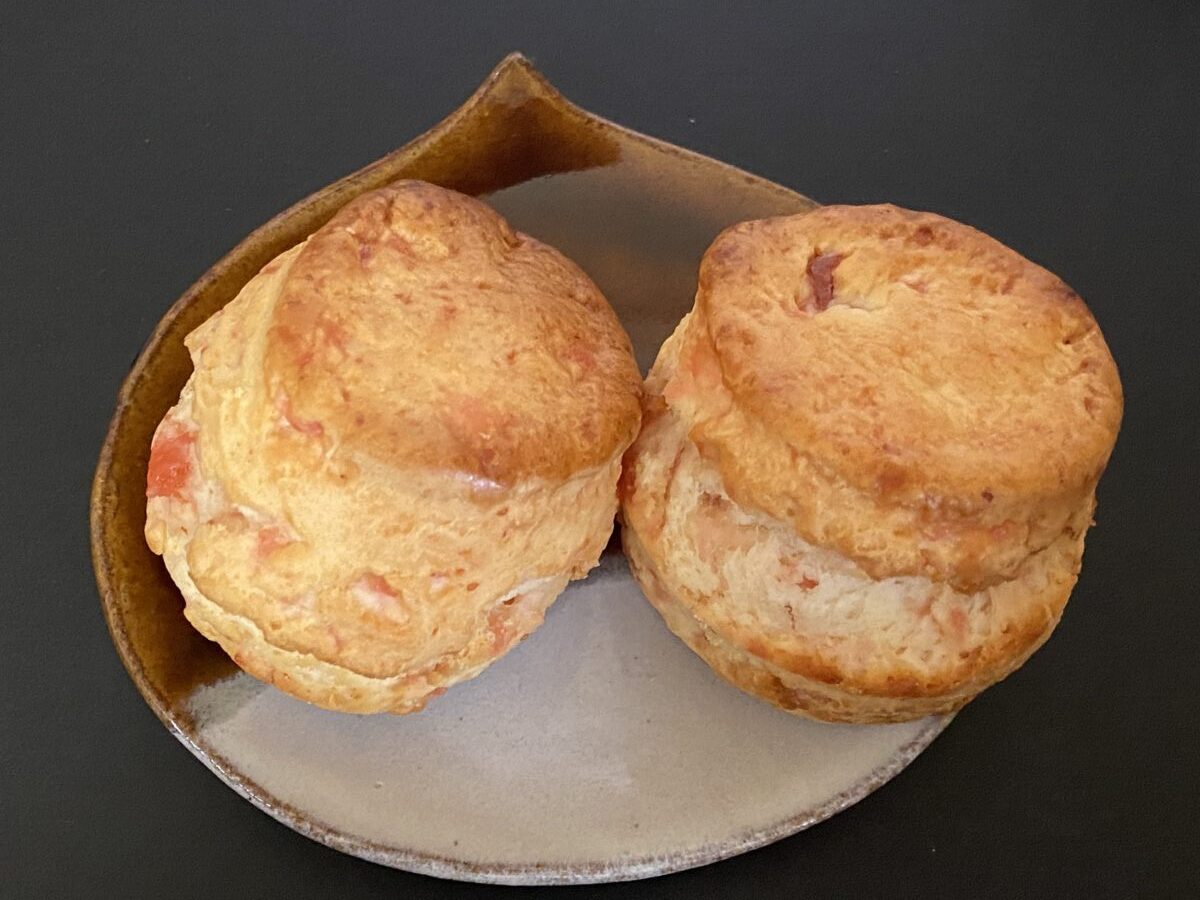 ふわっとイチゴ香るいちごスコーン