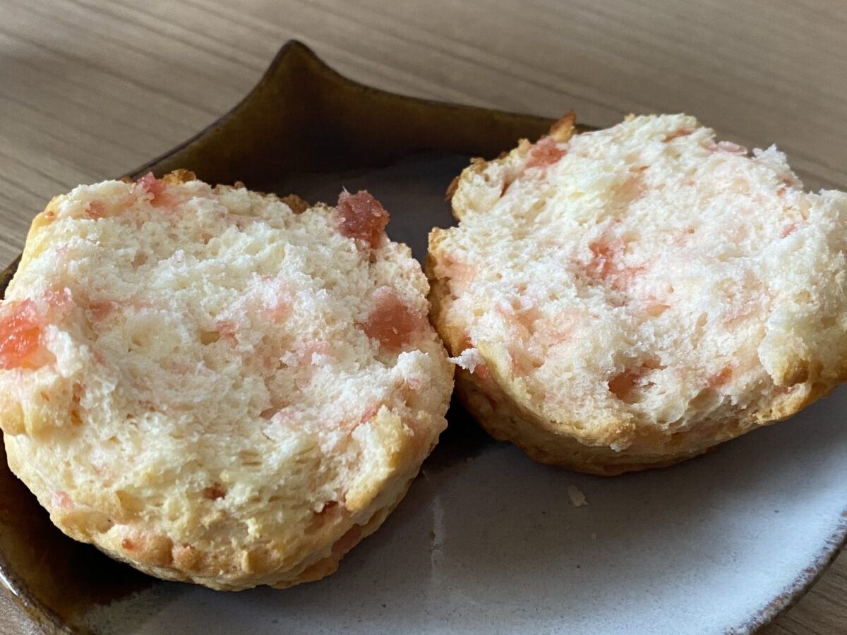 イチゴスコーン