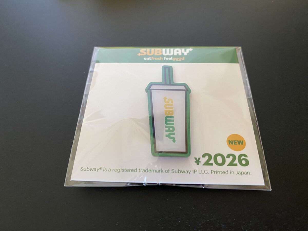 サブウェイ福袋に入っていたピンバッジ