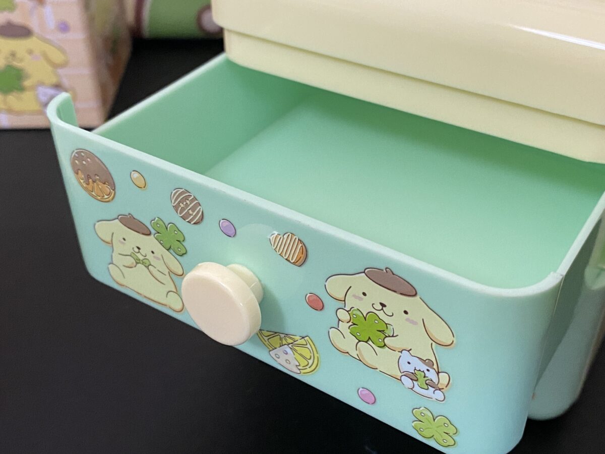 ポムポムプリン福袋に入っていた引き出し付き小物入れ