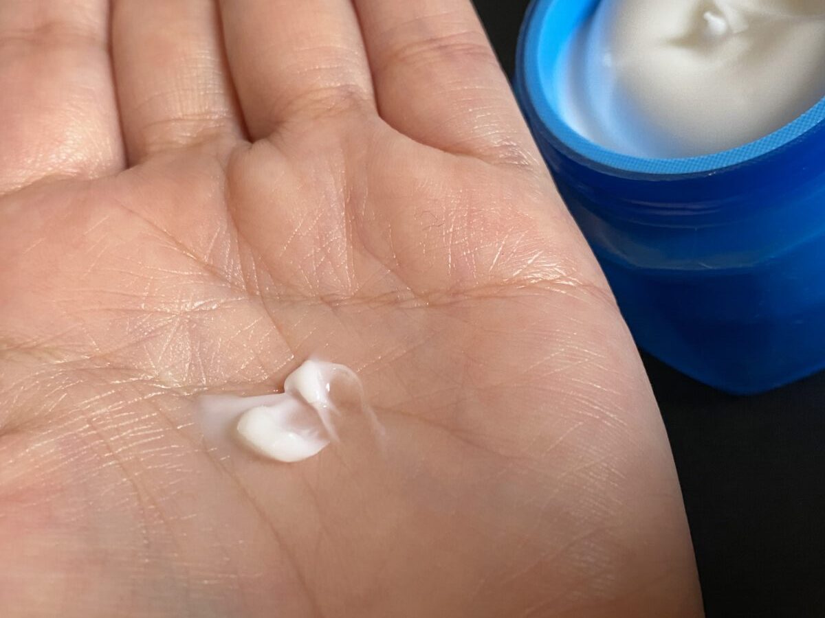 伸びがいいビオデルマのモイストクリーム