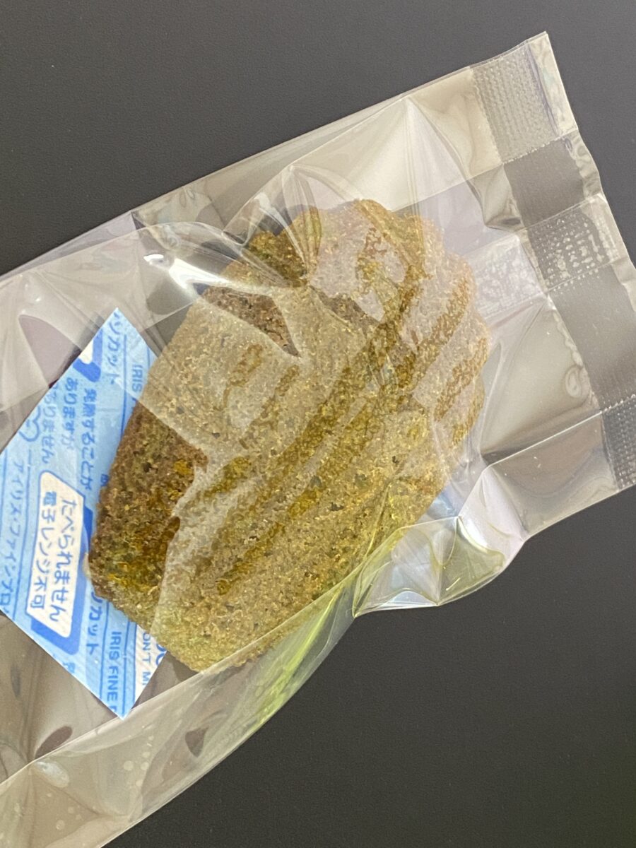 カフェメゾンに入っていた抹茶のマドレーヌ